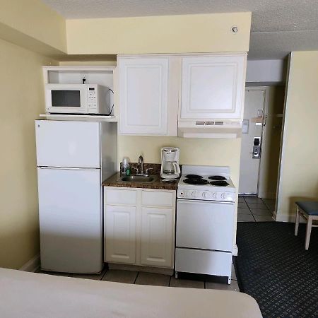 Oceanfront Efficiency T405 Apartment Myrtle Beach Exterior photo